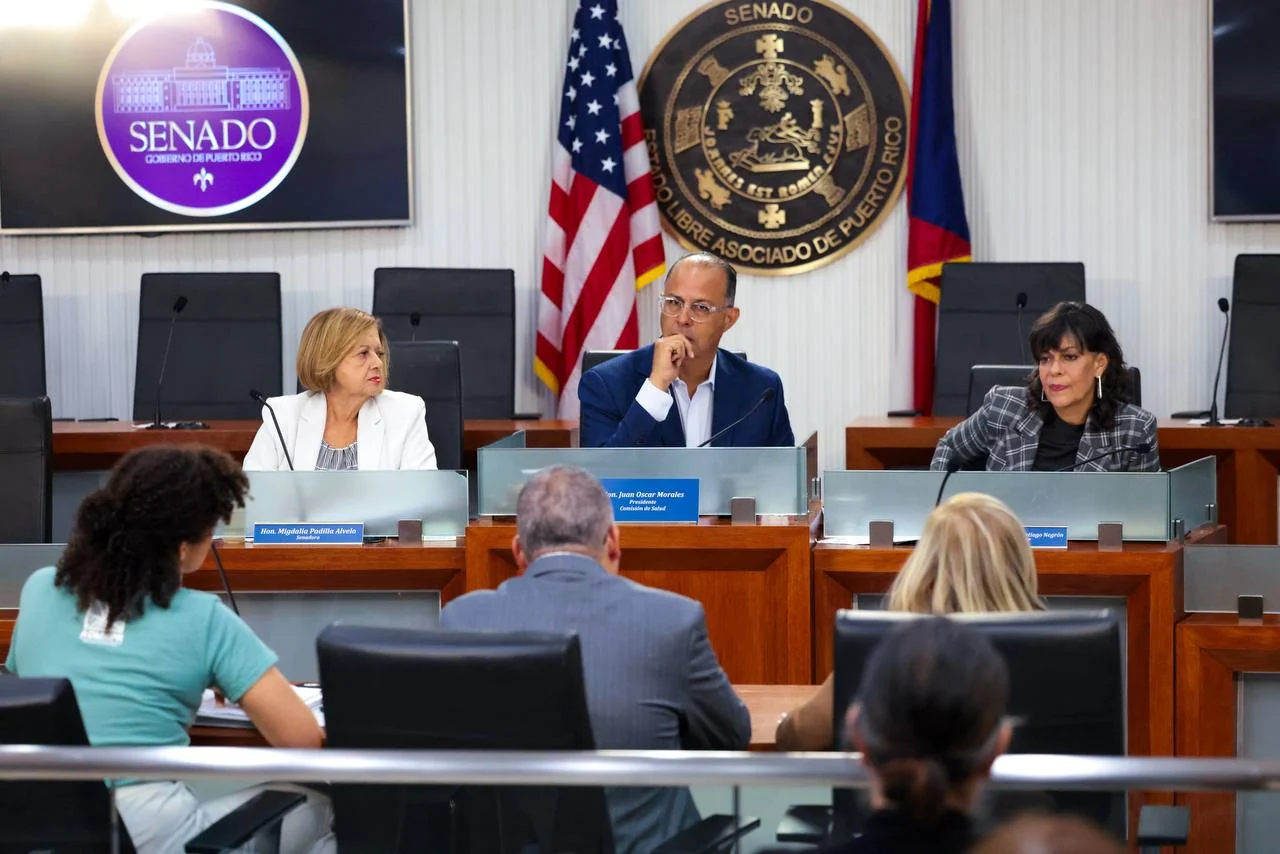 Senado evalúa regulación de la sueroterapia nutricional en Puerto Rico