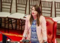 Senadora exige implementar aumentos salariales pendientes para servidores públicos