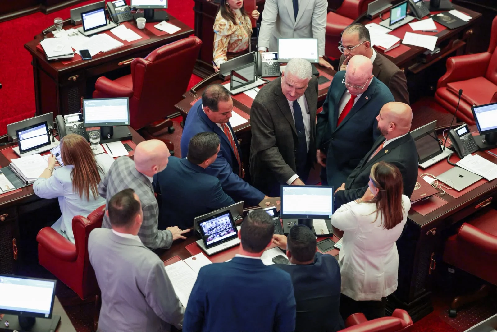 Senado aprueba medidas sobre seguridad digital, movilidad, ahorro para menores y cooperativas