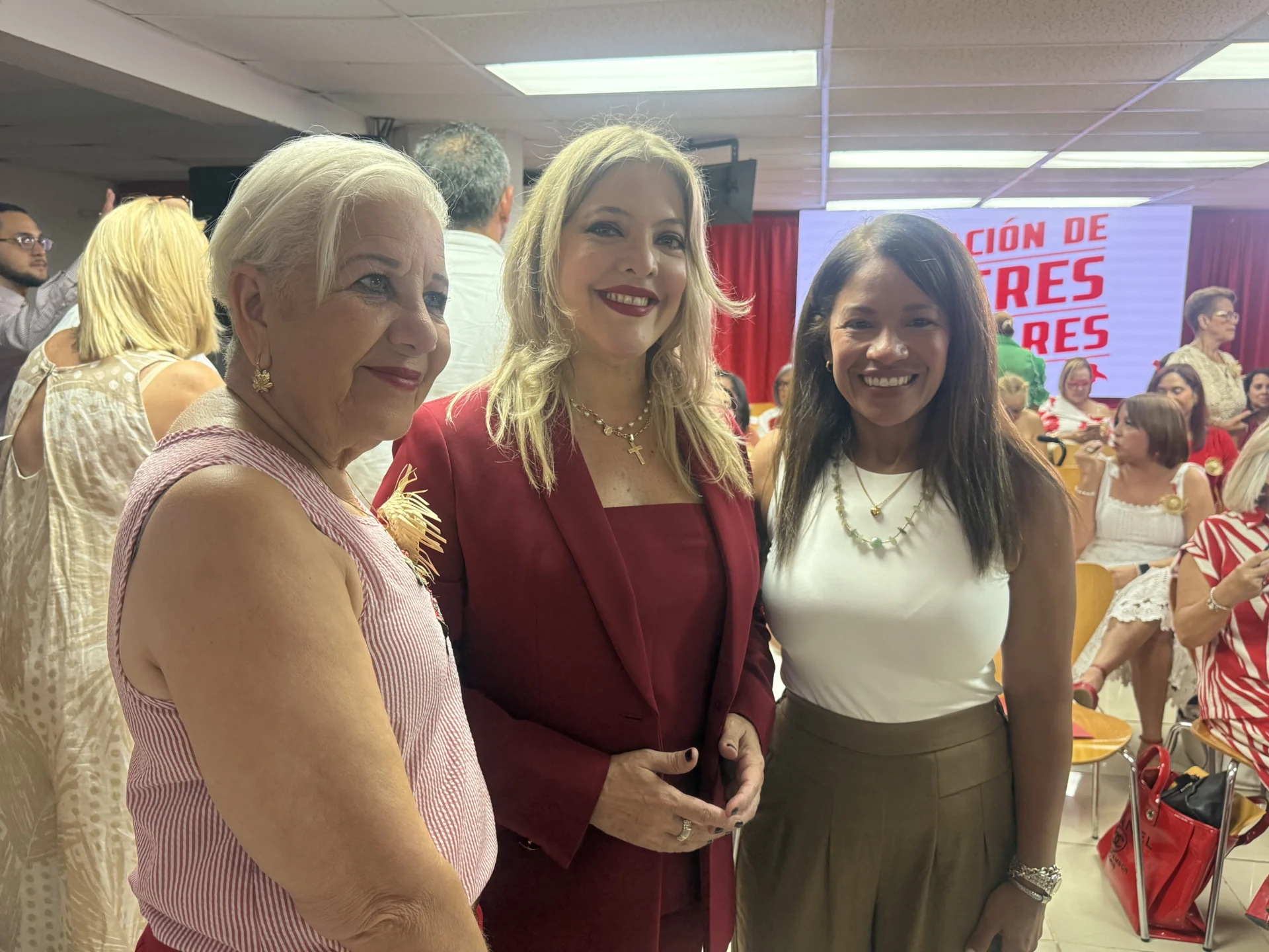 Asociación de Mujeres Populares de visita en todo Puerto Rico, generarán propuestas para el nuevo cuatrienio