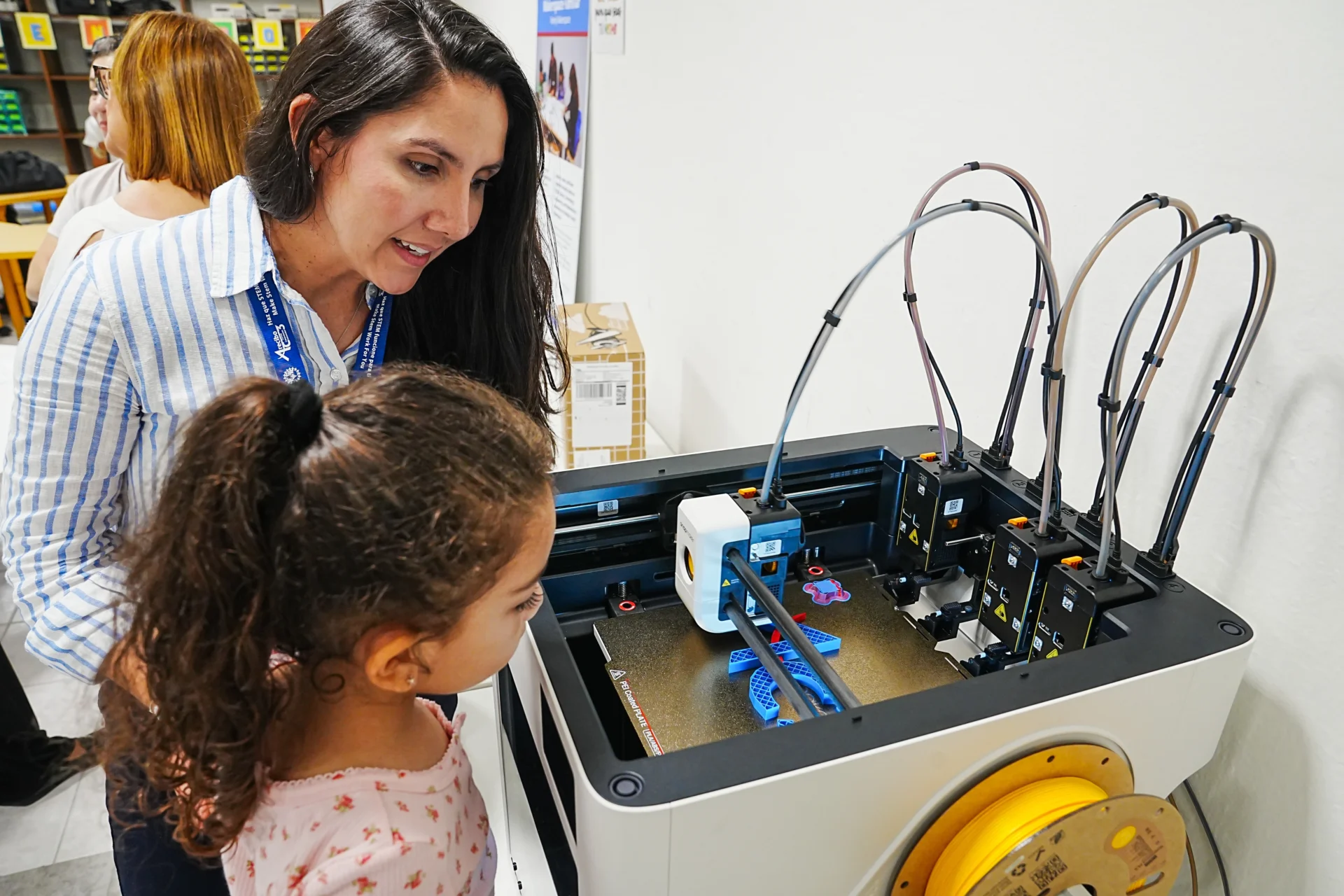 NSF Arecibo C3 presenta nuevos espacios de laboratorio y de creación con el uso de tecnología