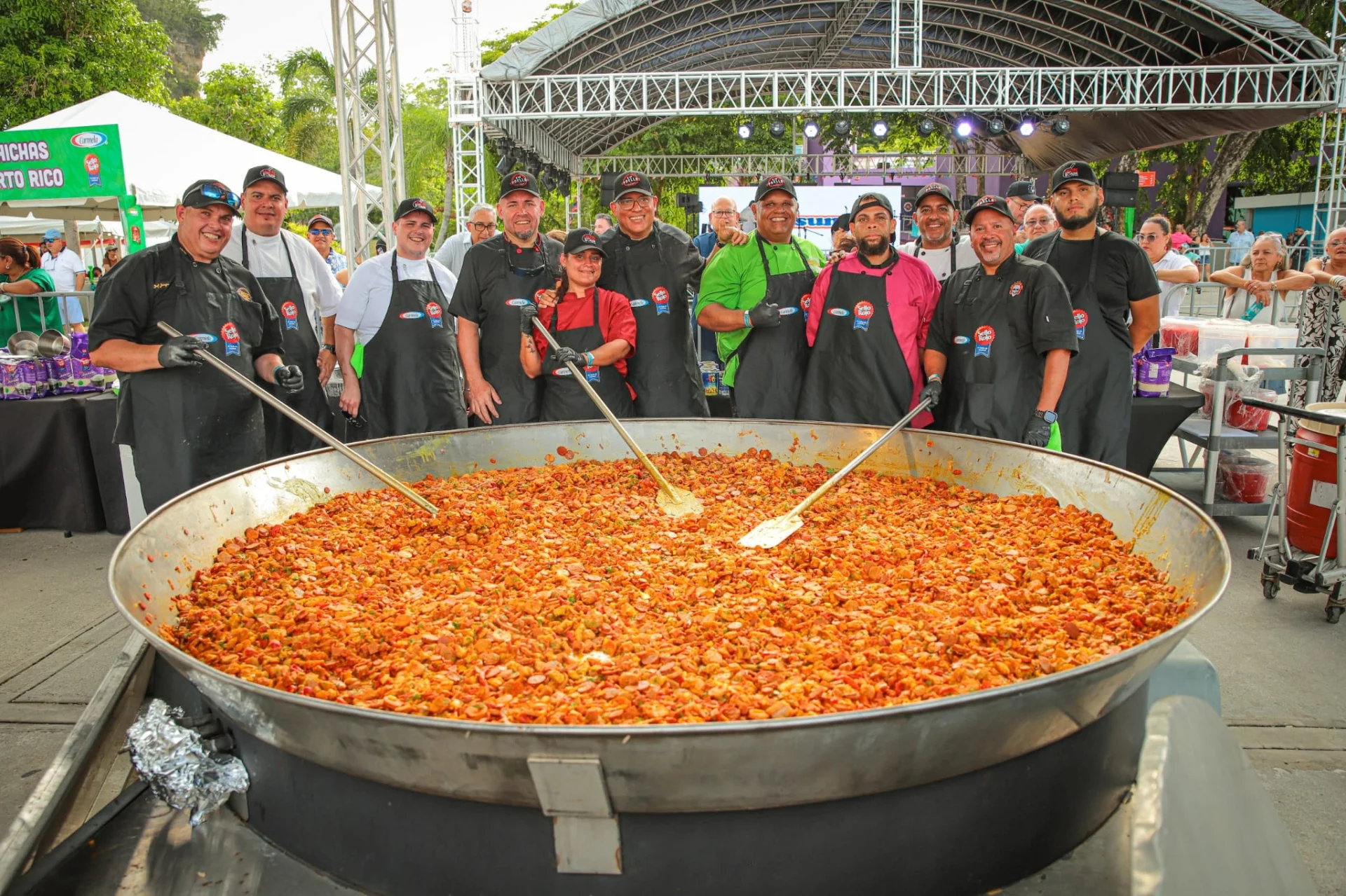 Festival de Paellas y Arroces reúne a miles de personas y destaca el talento gastronómico en Puerto Rico