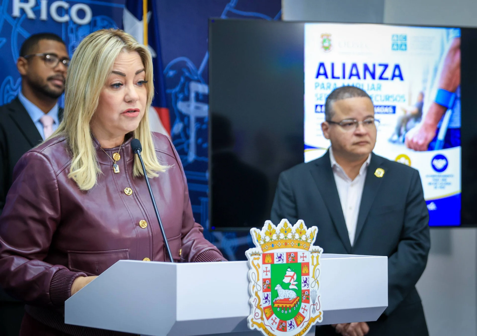 Gobierno impulsa acceso a servicios de salud y apoyo social con iniciativas en Vieques y comunidades vulnerables
