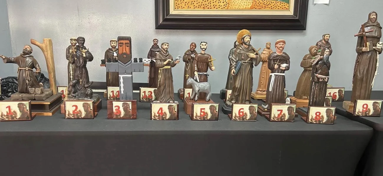 Aguada honra la tradición de la talla de santos en las Fiestas Patronales de San Francisco de Asís