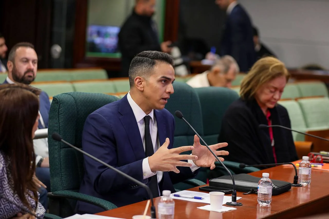 Productores de espectáculos piden eliminar trámite de refrendo de boletos, pero Hacienda se opone a la medida