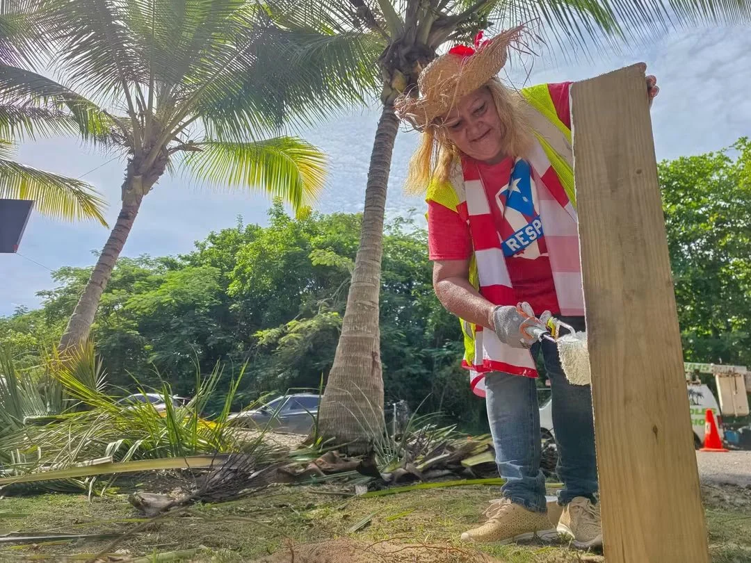 Voluntarios se movilizan para limpiar y restaurar zonas costeras de Punta Borinquen en Aguadilla
