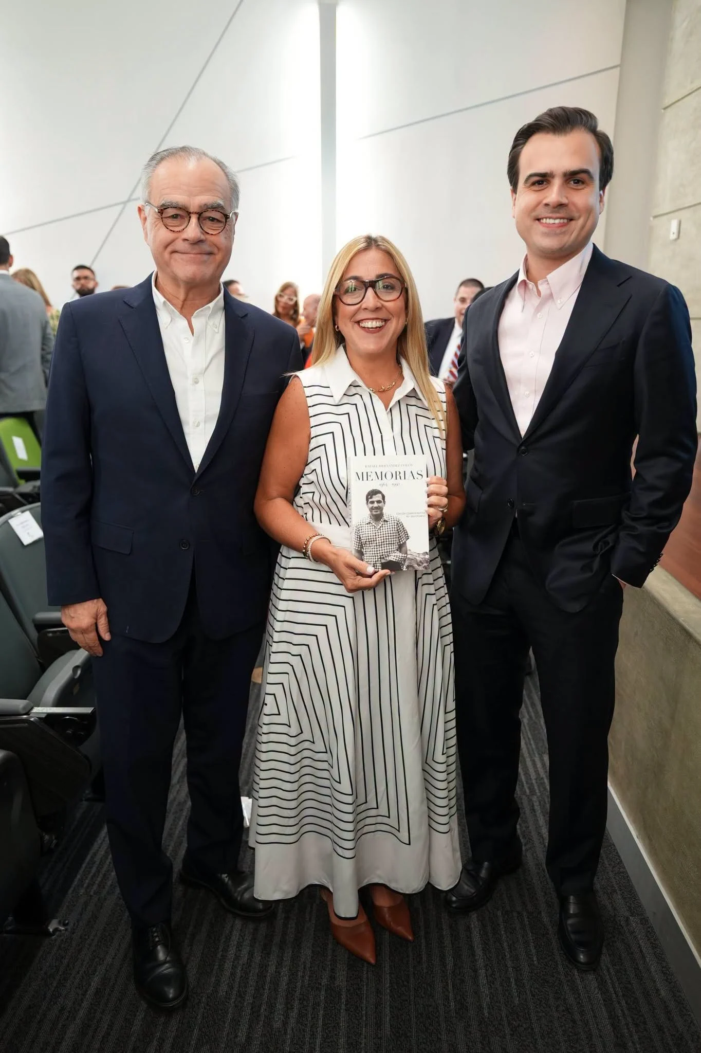 Comparten memorias del exgobernador Rafael Hernández Colón con motivo de la conmemoración del natalicio 90